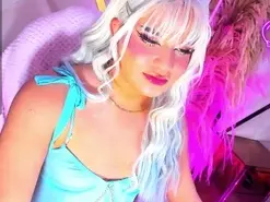 Amateur Live Sex Cam of ElodyPersy69