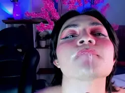 Amateur Live Sex Cam of Tommy_Lovee
