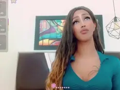Amateur Live Porn of HilaryRodriguez