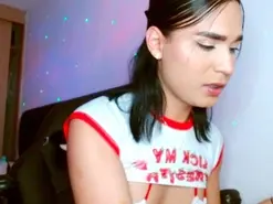 Amateur Nude Webcam of KRIWIDA22