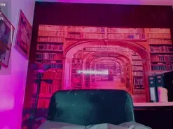 Amateur Free Live Porn of emeli_roushot