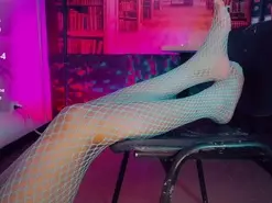 Amateur Free Porn Cam of emeli_roushot