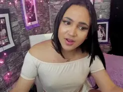 Amateur Nude Webcam of Kira_Hot