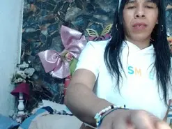 Amateur Free Live Porn of DesiredirtyTS