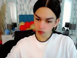 Amateur Live Sex of Kendall_Sky