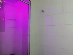 Amateur Live Sex Cam of alessa_mullen