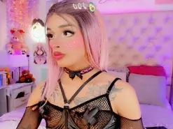 Amateur Free Porn Cam of red_dolly