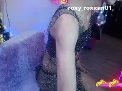 Amateur Free Porn Cam of roxy_roxxan
