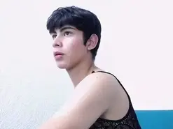 Amateur Private Sex Chat of Dariel_19