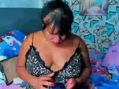 Amateur Sex Cam of lucianadollxxx