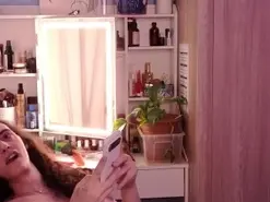 Amateur Adult Webcam of MemiSecrets