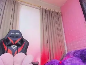 Cam4 Private Sex Chat of Aleja_Hill