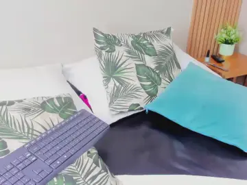 Cam4 Live Sex of VioletSalvatore