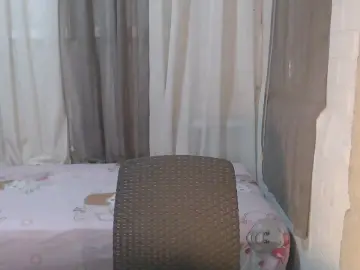 Cam4 Live Sex Cam of Hot_innocent