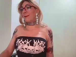 Cam4 Free Porn Cam of priscillacro