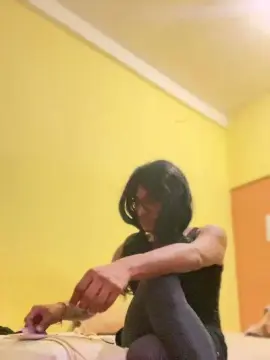 Cam4 Free Porn Cam of sissy420putita