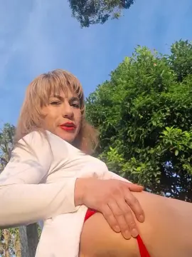 Cam4 Live Porn of Evehampy