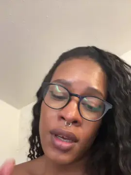 Cam4 Watch Live Sex Cams of BadCamil69