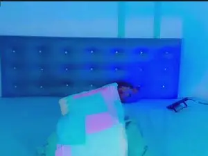 Cam4 Private Sex Chat of Mia_foxhard