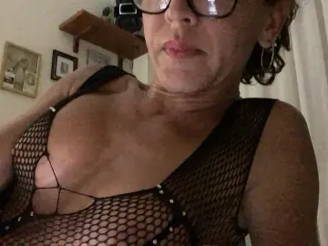 Cam4 Sex Chat of letoile82
