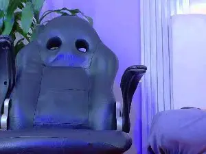 Cam4 Live Porn of aliisonn_cooper