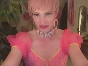 Cam4 Watch Live Sex Cams of pinkyfagyboy