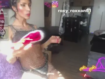 Cam4 Free Live Porn of Roxy_Roxxan1
