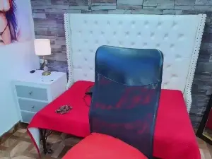 Cam4 Free Porn Cam of TRINY_TS