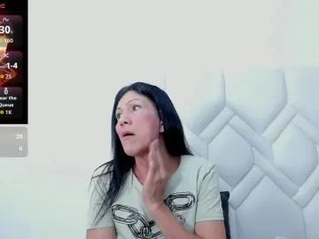 Cam4 Free Live Porn of cleopatra_Trans