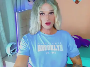 Cam4 Live Sex of monserrat18