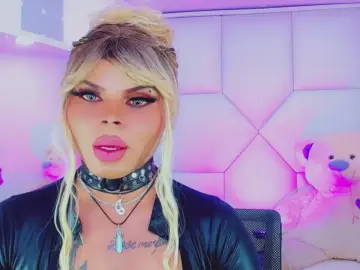 Cam4 Watch Live Sex Cams of leslychaneldoll