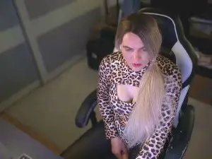 Cam4 Adult Webcams of NylonQueen87