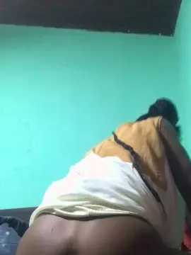 Cam4 Watch Live Sex Cams of Minahtravestie