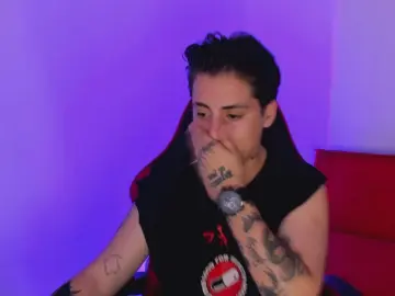 Cam4 Best live sex cam show of PeytonBox