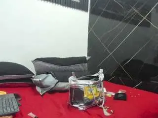 Camsoda Live Porn of analia-smith