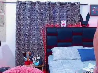 Camsoda Free Porn Cam of azley-sweet