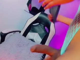 Camsoda Sex Chat of emeli-roushot