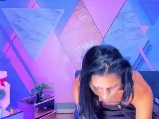 Camsoda Live Sex Cam of keytin-thomson