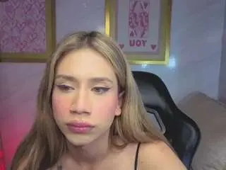 Camsoda Private Sex Chat of evy-lux-v