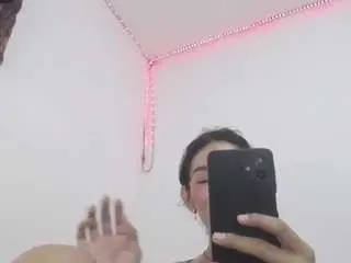 Camsoda Adult Webcams of hugekira