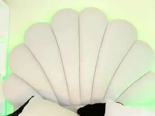 Camsoda Sex Chat of valentinamarinn