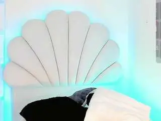 Camsoda Watch Live Sex Cams of valentinamarinn