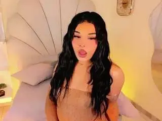 Camsoda Nude Webcam of valentinamarinn