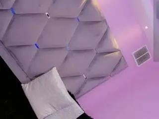 Camsoda Adult Webcams of ninaa-keyli
