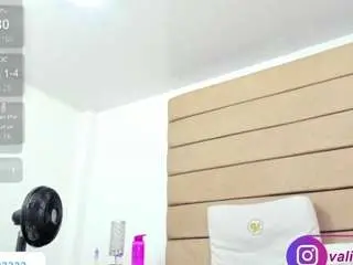 Camsoda Live Porn of valirya-devote