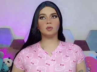 Camsoda Best Webcam of miss-adriana
