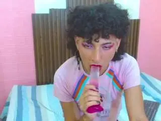 Camsoda Adult Webcams of susanhawk