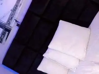 Camsoda Adult Webcam of ana-paula23