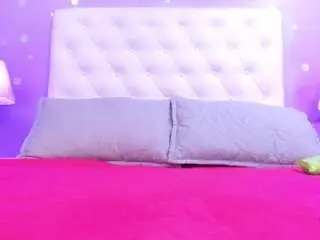Camsoda Private Sex Chat of sophia-models