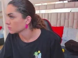 Camsoda Sex Chat of mariiahneedles